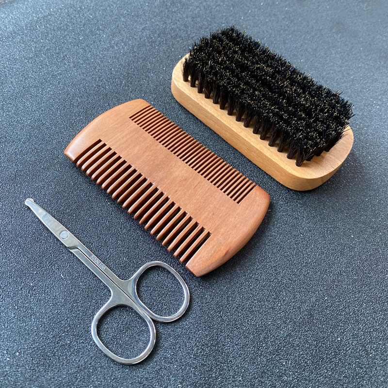 Men's Beard Grooming Set, Bear - đánh giá và giá Mens Grooming Travel Kit